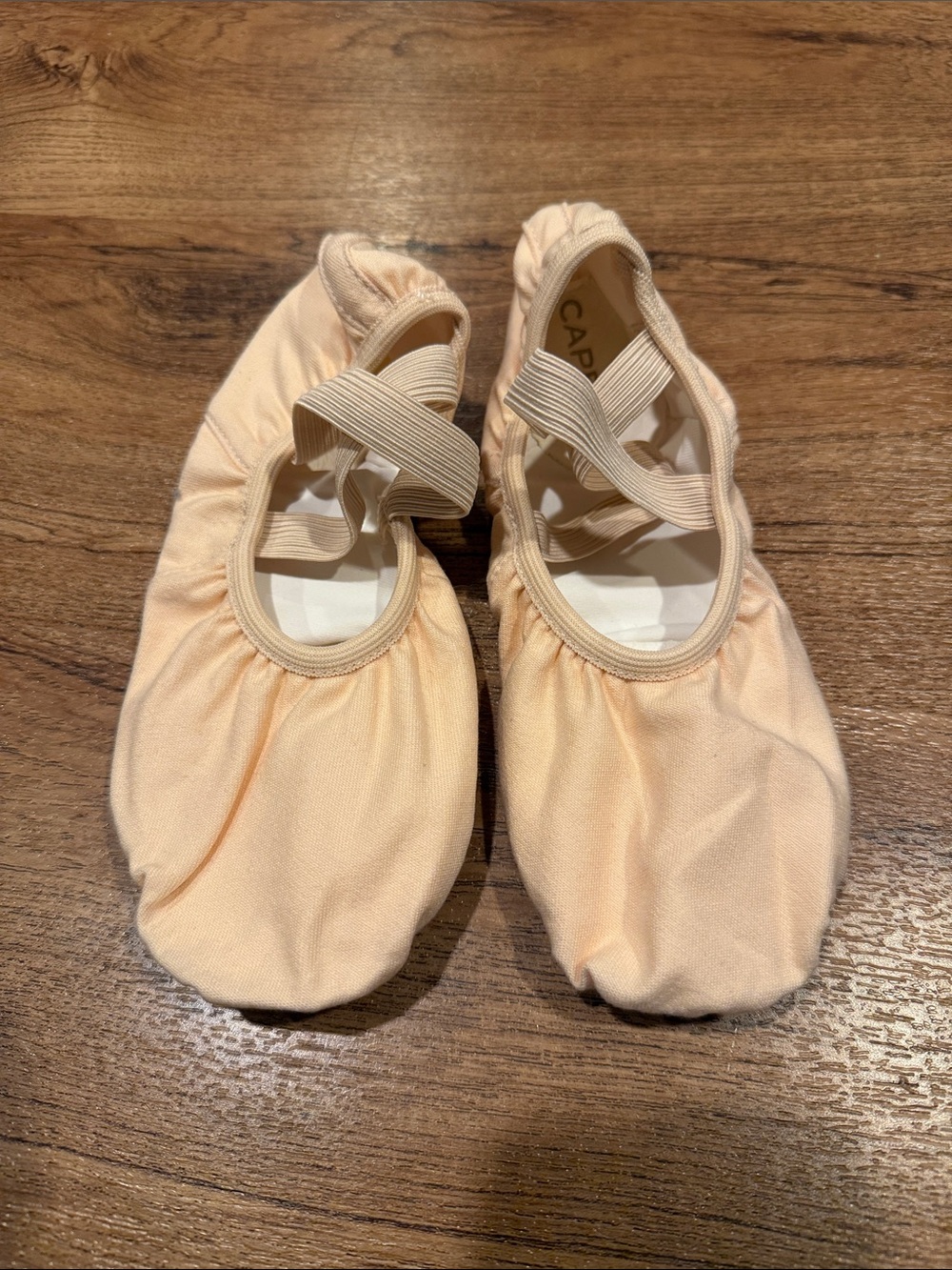 Capezio Canvas Ballet Shoe 2037W, Women's Sz 9